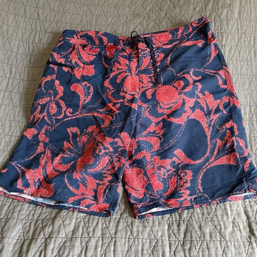 Patagonia Wavefarer 21